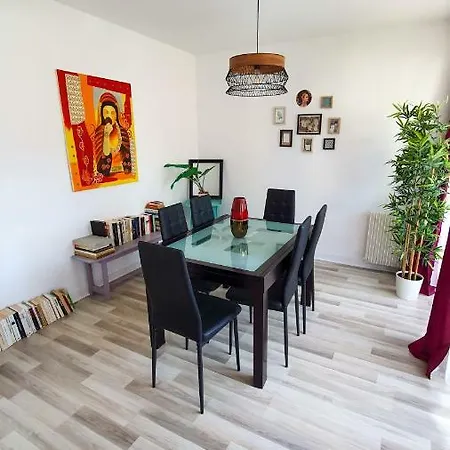 Apartment 60 M² Centre Tv Wifi Netflix Elbeuf
